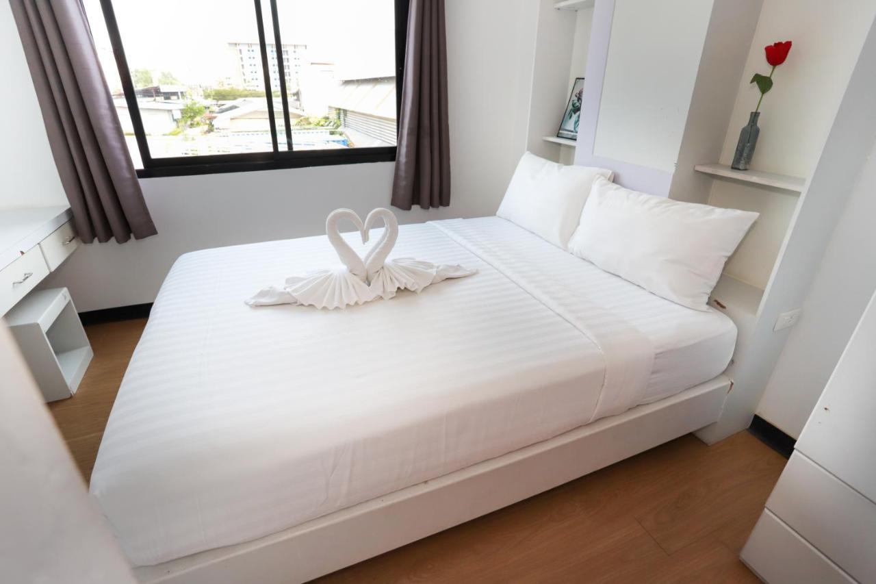 C Tower Hotel Surat Thani Buitenkant foto