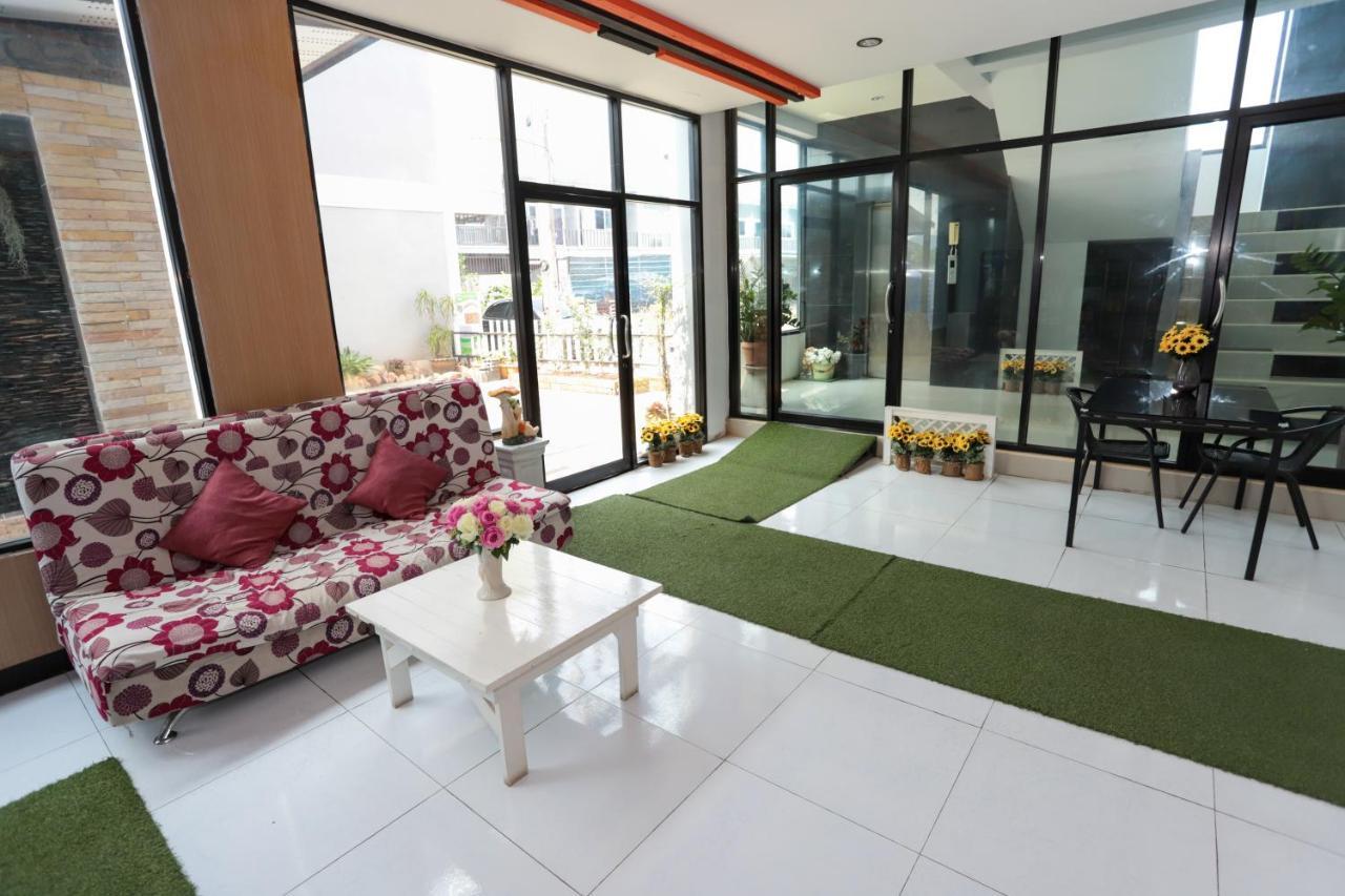 C Tower Hotel Surat Thani Buitenkant foto