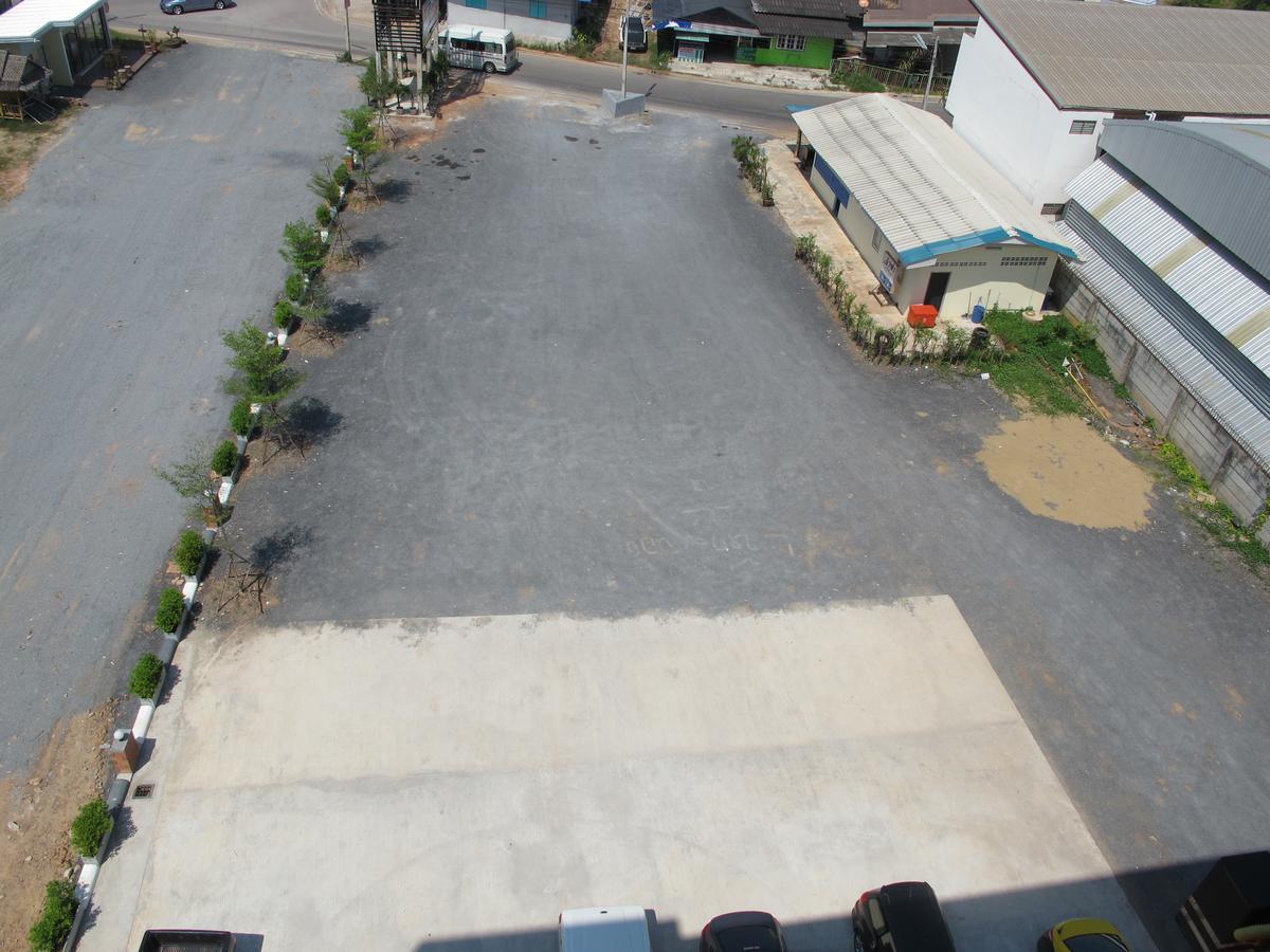 C Tower Hotel Surat Thani Buitenkant foto