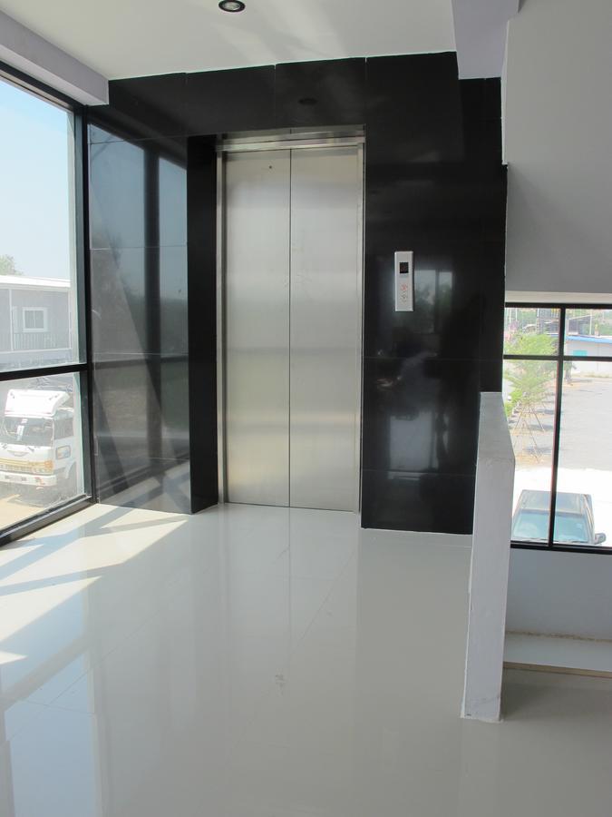 C Tower Hotel Surat Thani Buitenkant foto