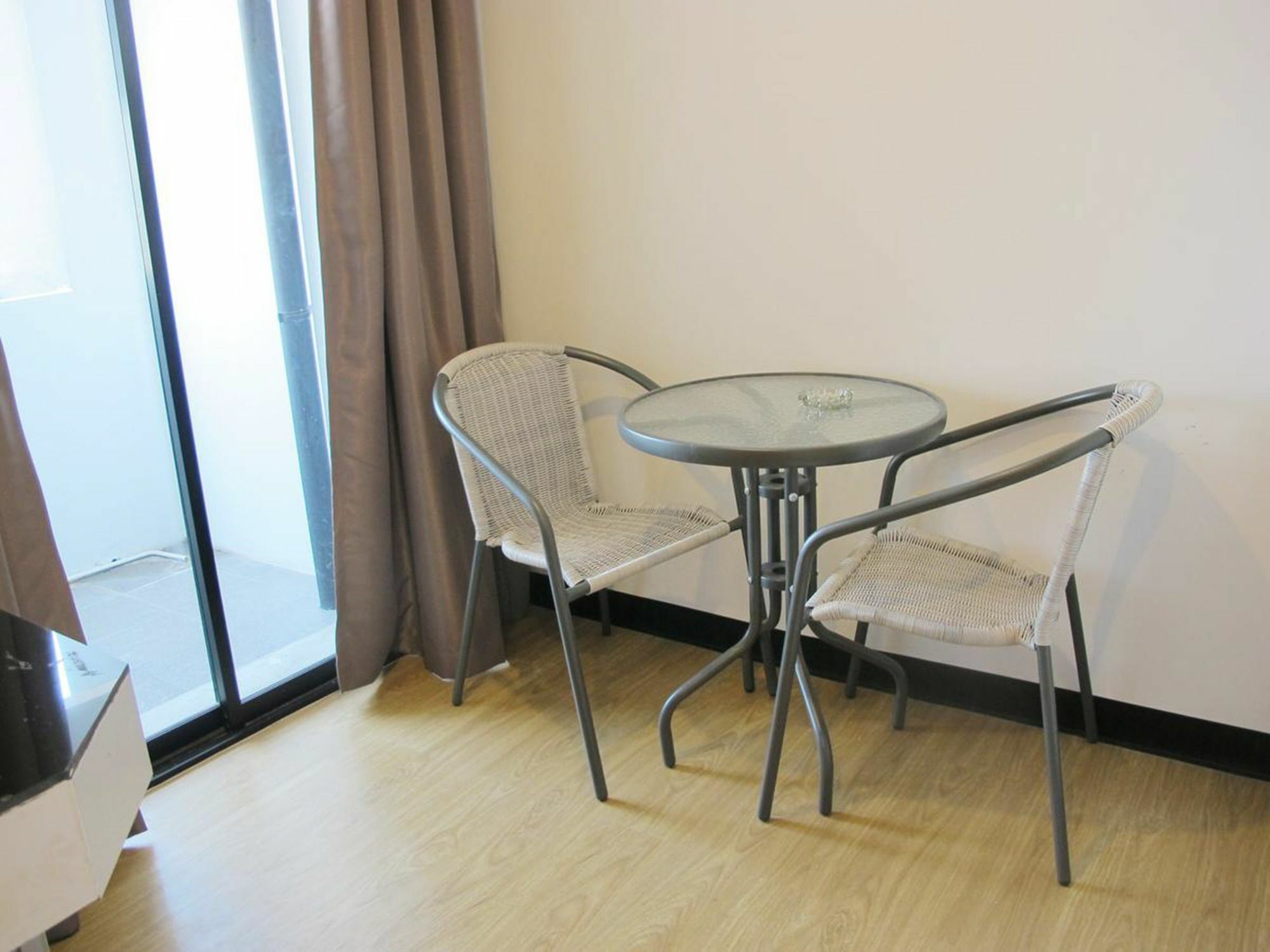 C Tower Hotel Surat Thani Buitenkant foto