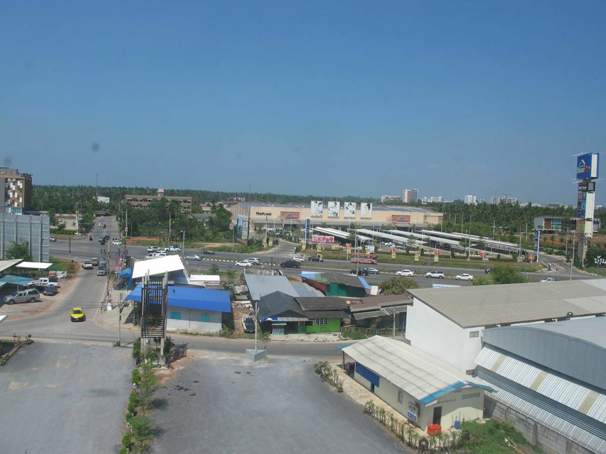 C Tower Hotel Surat Thani Buitenkant foto