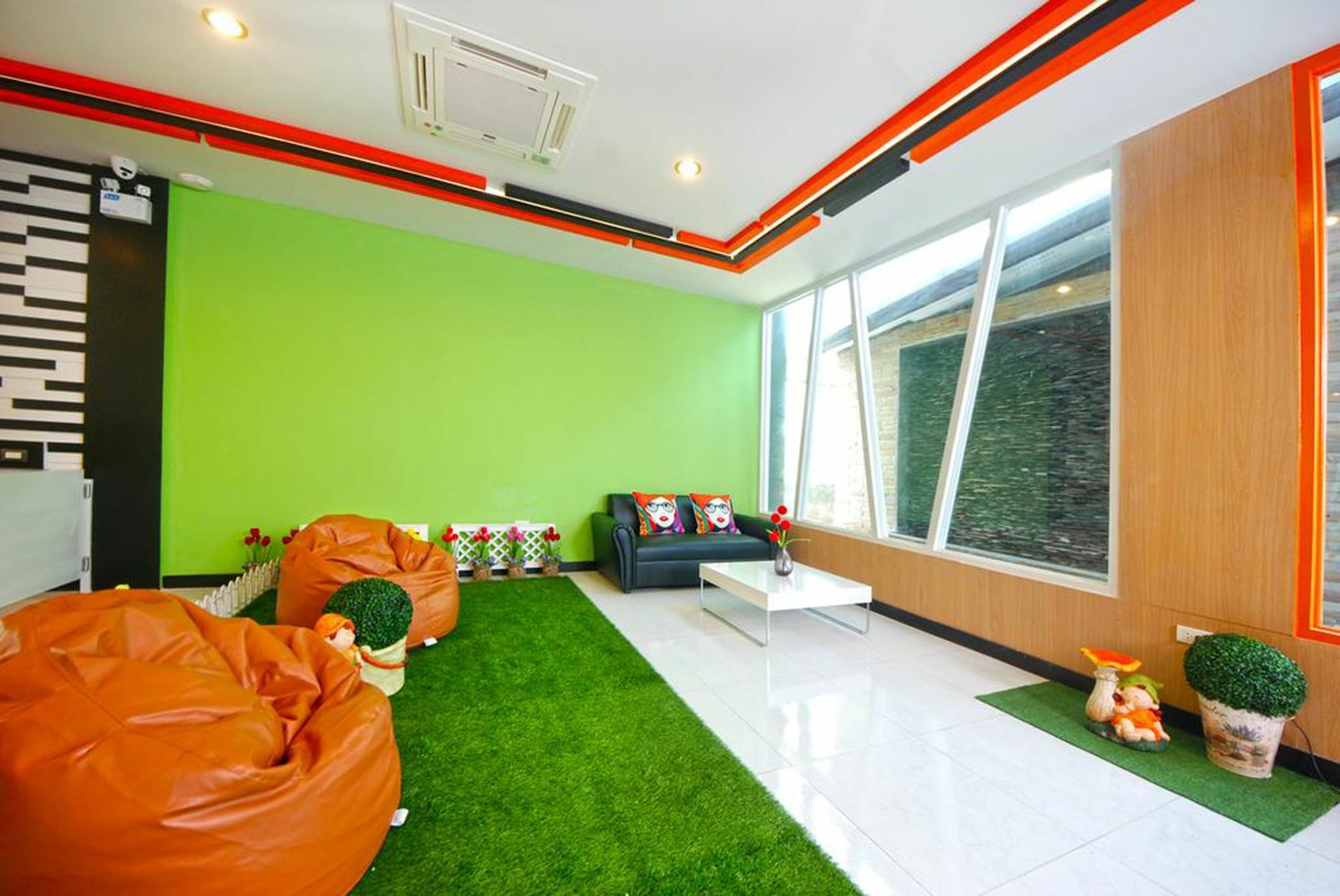 C Tower Hotel Surat Thani Buitenkant foto